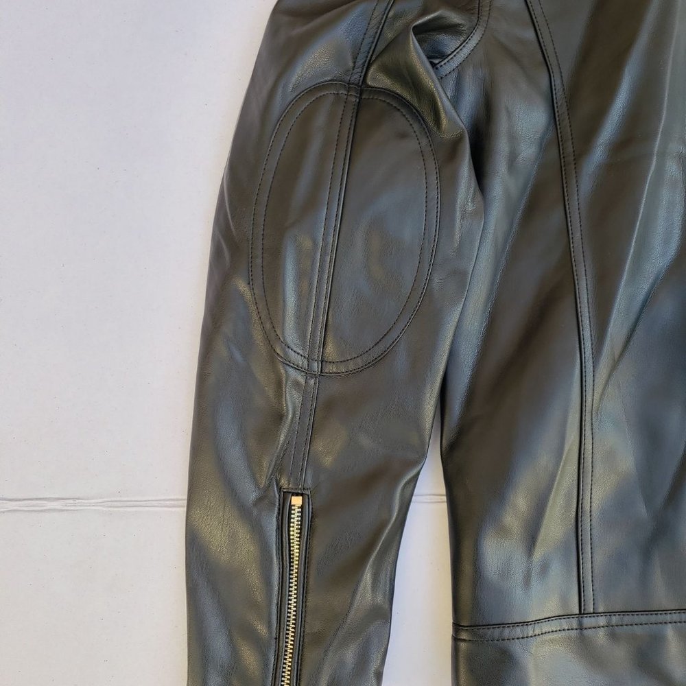 New GUESS Jace Faux-Leather Moto Jacket sz Small - Picture 11 of 11
